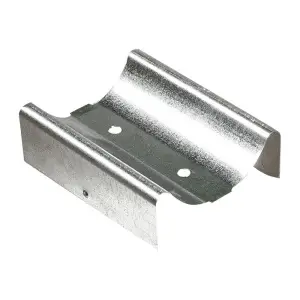 897017
